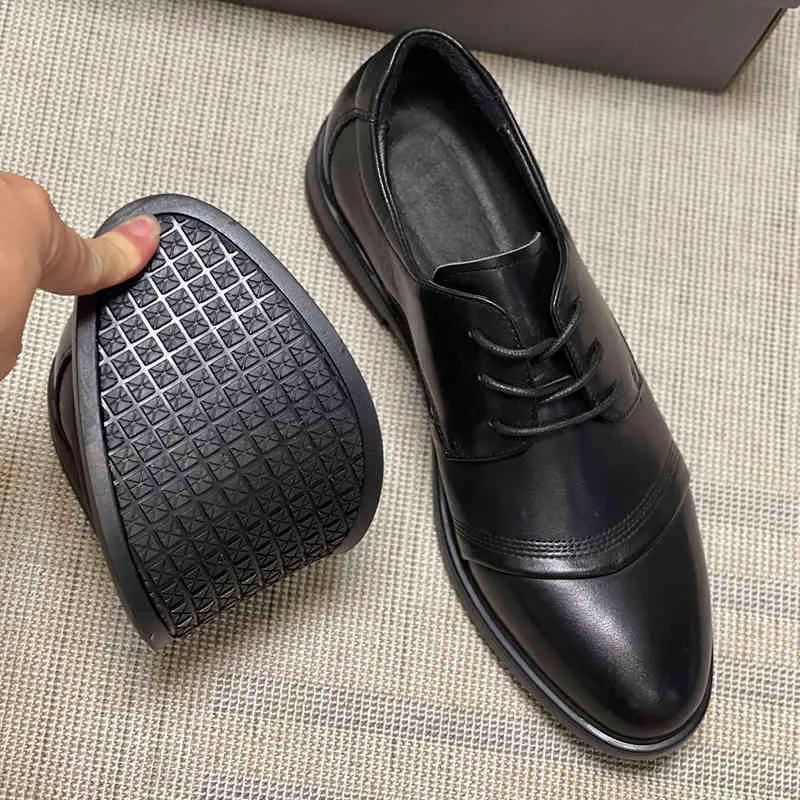 Dresses Shoes New Business Casual Men's Leather Shoes Black And White Men All-match Dress Shoes Heel Women Designer Dressing Shoe 220711