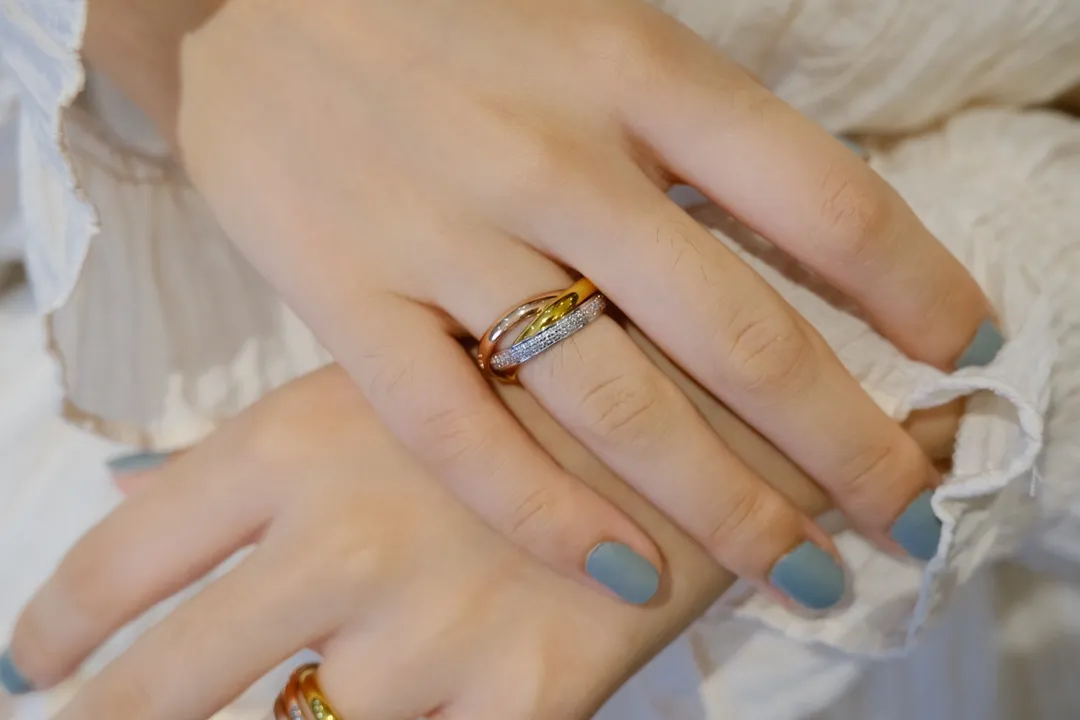 2022 Pure 925 Sterling Silver Band Ring Jewelry Three em um homem casal casal famosa marca marca￧￣o de dedo Signature Ring Ring
