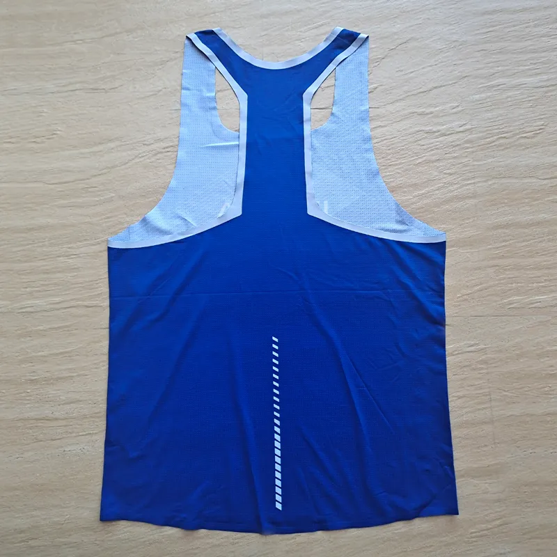 Italia equipe nacional homem rápido correndo net respirável colete velocidade atleta profissional pista campo singlet customizável 220419