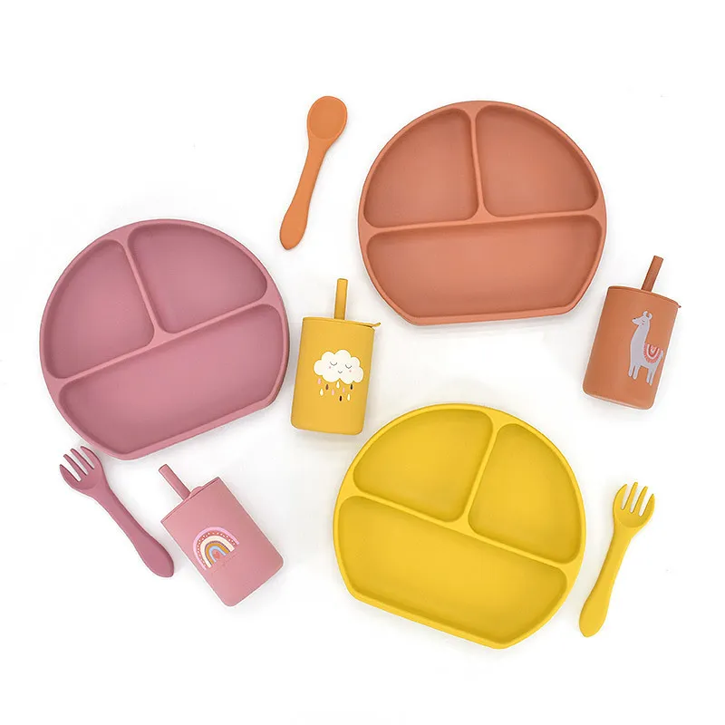 Set Baby Silicone Tableware Set Baby Feeding Dishes BPA Free Bowl Plate Bibs Spoon Fork Sets Children Nonslip Dinnerware 220715