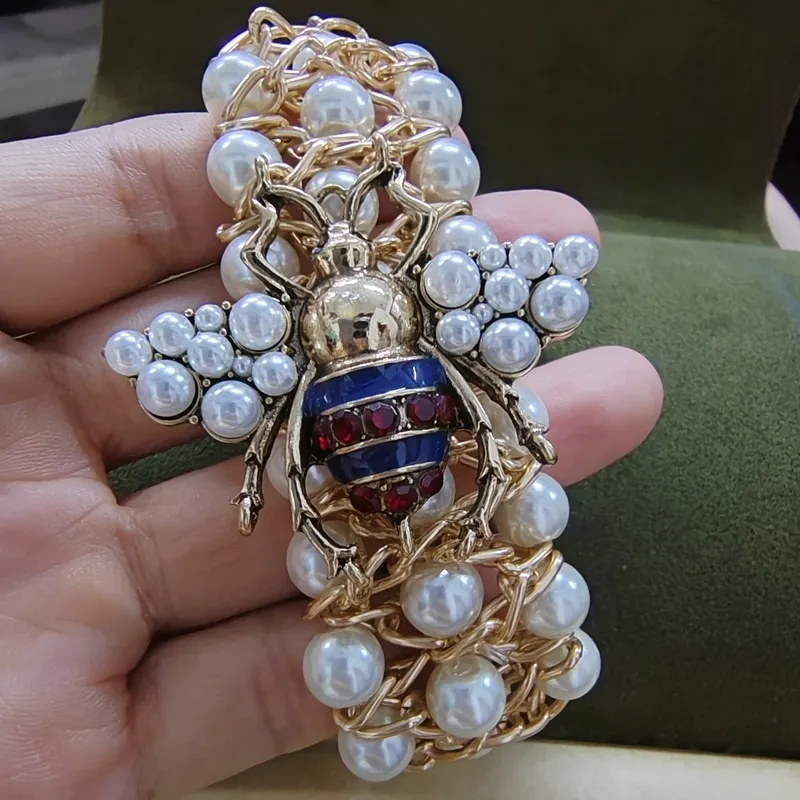 Luxury Handmade Elastic Pearl Bee Bracelet Jewelry for Women Party Gift 220726