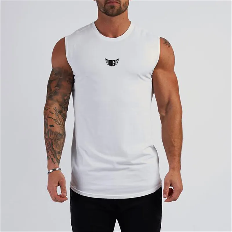 Sommer Kompression Turnhalle Tank Top Männer Baumwolle Bodybuilding Fitness Ärmelloses T-shirt Workout Kleidung Herren Sportswear Muscle Westen 220621