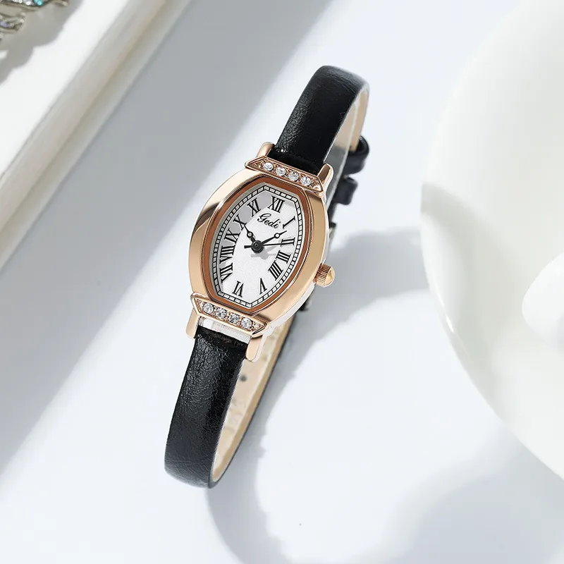 Caijiamin- Diamond New Ladies Watch 20mmレトロバレルシェルクォーツ時計学生ニッチローマ文学気質古い腕時計274o