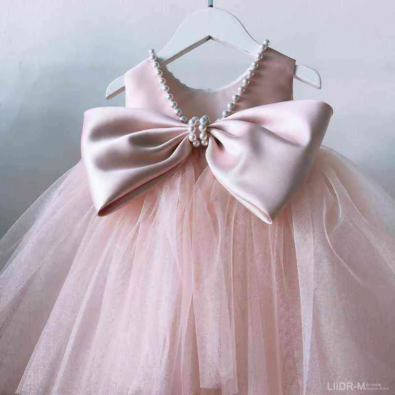 Robe de fille de fleur pour les mariages Robe de princesse Fille Big Bow Robe de bal Anniversaire Piano Performance Robe Fille Vêtements DJ005 Y220510