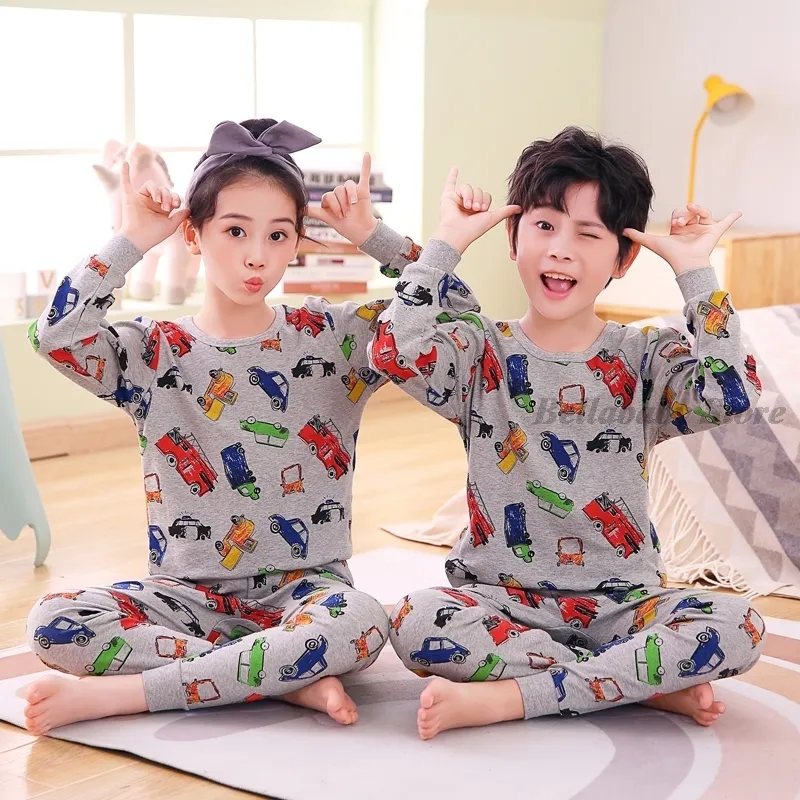Baby boy girl pyjama stelt Koreaanse lente pyjama's voor kinderen slaapkleding set katoen cartoon koe nacht outfits herfst kinderen kleding 220715