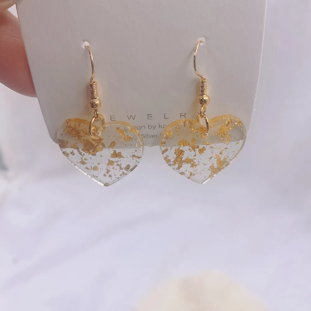 Orecchini pendenti in oro con resina trasparente geometrica alla moda Orecchini pendenti con cuore in nappa della Boemia vintage gioielli da donna