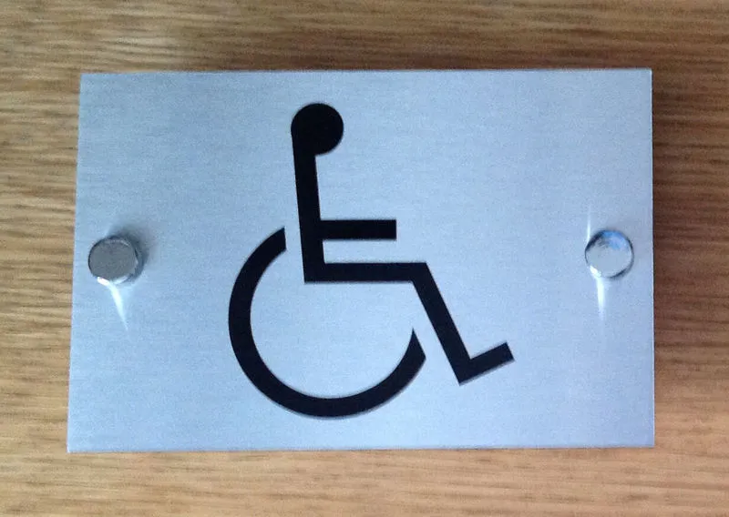 Customize Brushed Aluminium Composite Toilet Informational Signs with Chrome Standoffs 220706