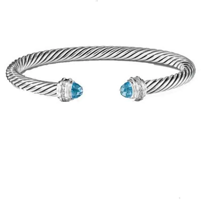 Braccialetti di branchi di bracciale di bracciale di braccialetti di braccialetti di diamanti in croce di gioielli perle donne donne versatili platino piastra267b