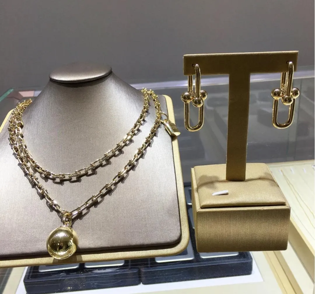 orecchini pendenti lampadario penzola lampadari Catena di collegamento diamante t designer di lusso gioielli braccialetto donne coppia moda matrimonio Pa2415
