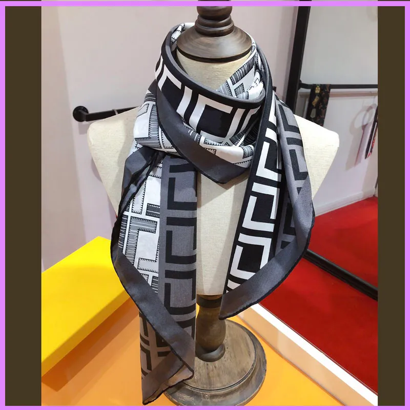 23ss nova moda feminina cachecol designer lenços de seda das mulheres letras cachecóis senhoras designers acessórios inverno f cachecol d2211155f311w