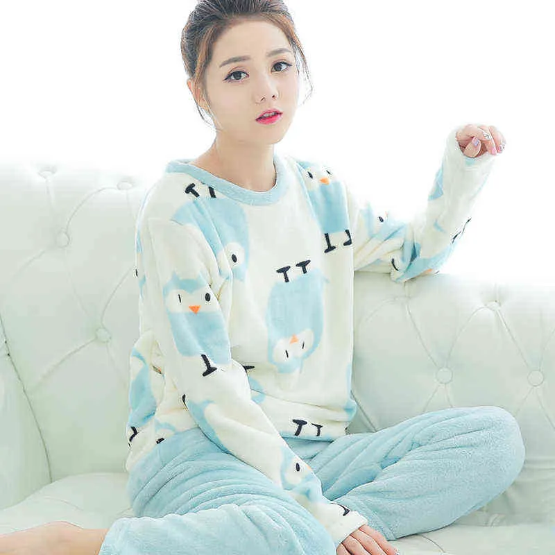 Plus Velvet Pajamas Women Winter Flannel Long Sleeves Thickening Coral Fleece Cute Autumn And Winter Home Service suit Women L220803