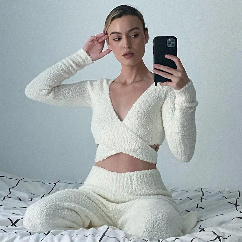 Fashion Fleece Fuzzy Cozy Pant Sets Women sexy Cross Tie Up Long Sleeve Crop Top and Pants Winter Clothes Loungewear 220315