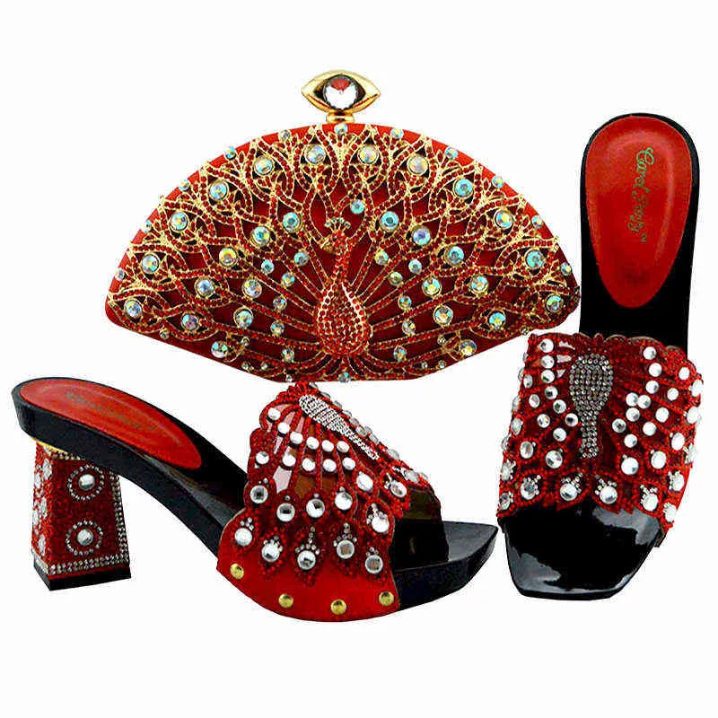 Dress Shoes Italiaans ontwerp met bijpassende tassen voor vrouwen Nigeriaanse mode en set bruiloft Afrikaanse schoen in rood 220722