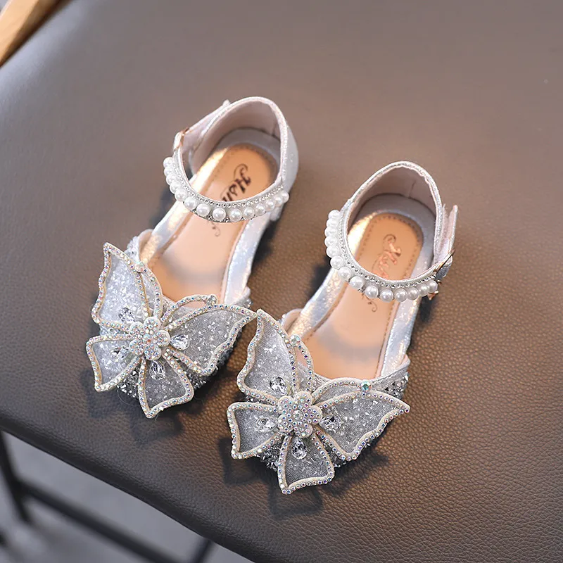 Sommarflickor Sandaler Fashion Sequin Bow Princess Shoes Baby Girl Flat Heel Size 2135 SHS104 220809