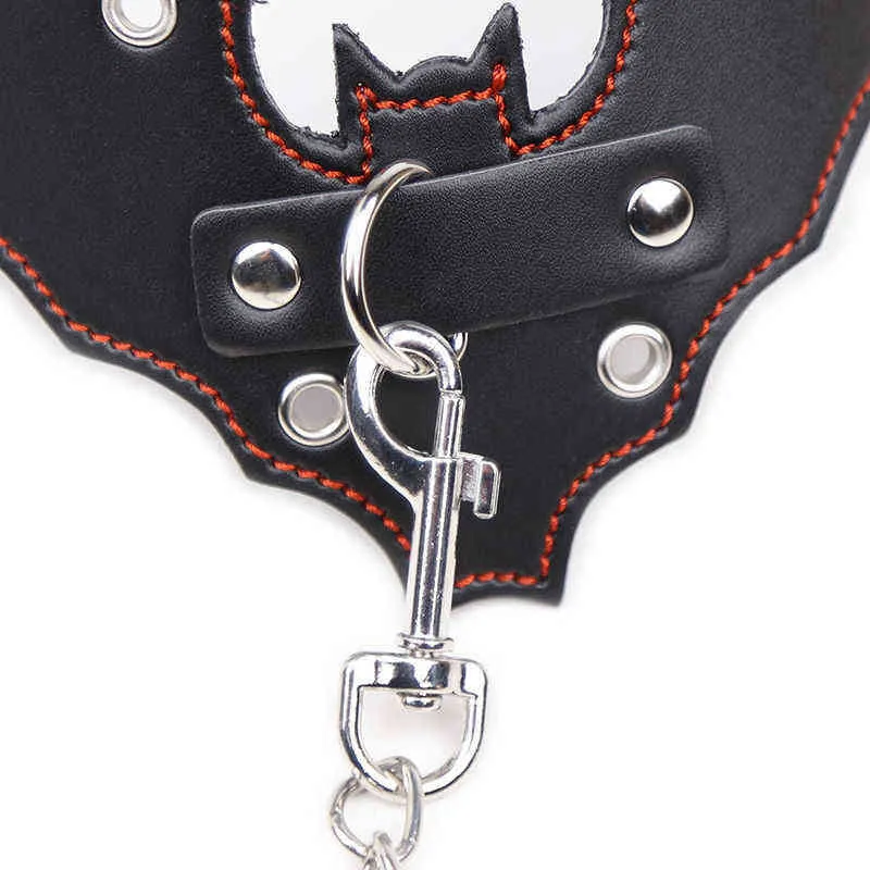 Erotica Adult Toys Collier de cou en cuir de retenue gothique Steampunk ras du cou Chunky Goth Wing Bat collier avec chaîne en métal laisse femmes hommes BDSM 220507