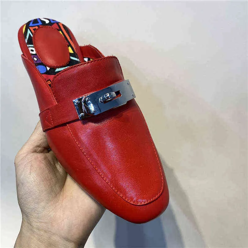 Обувь для обуви женщин Baotou Muller Color Matching Metal Decorative European Slippers Outdoor Half Support Sandals 2022 Summer New 220709