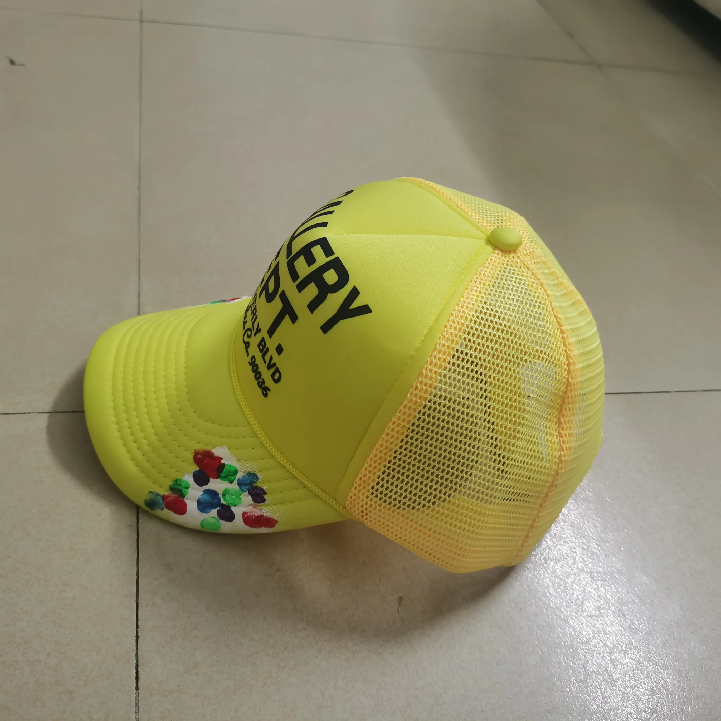 Ultimi Colori Capite di palla Lettering casual Curvad Brime Baseball Cap uomini e donne Lettere di moda Stampa cappello con logo 19gg249y