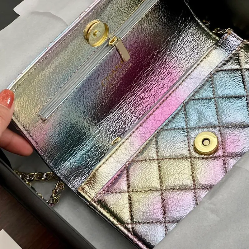 2 55 Mermaid Princess Dyed Rainbow Gradient Wallet With Chain Bags Lammleder Quilted Iridescent Colorful Multi Pochette Purse Vanit330R