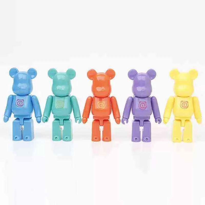 10st Bearbrick Actionfigurer Bear 11cm Bear@Brick PVC modellfigurer Gör-det-själv måla Dockor Barnleksaker Barn Födelsedagspresenter G220420