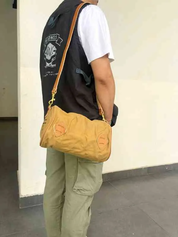 Sales of American Men's Messenger Bag Heavy Industry Washed Canvas and Vegetable Tanned Cow Leather Locomotive Bag 220617