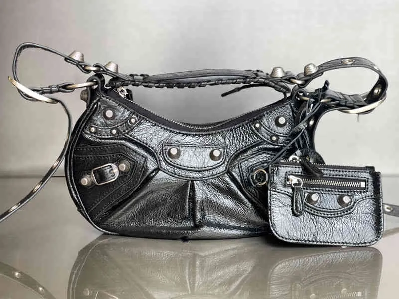 Handbags 70% Off new locomotive armpit bag three in one month tooth oil wax leather rivet half moon dumpling burst crack purses
