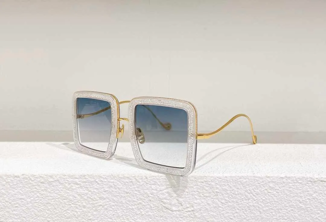Europäische und amerikanische Mode Big Frame Broken Diamond Sonnenbrille Schwedischer Designer großer Name All-Match-Frauen-Farbbrille