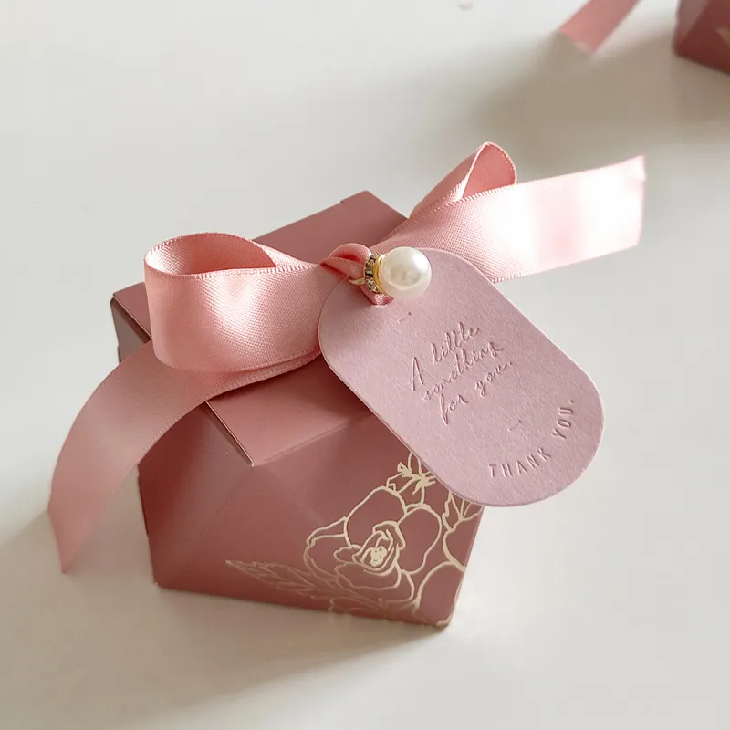 Present Box Diamond Shape Paper Candy Boxes Chocolate Packaging Box Wedding Favors For Gäster Baby Shower Birthday Party 220527