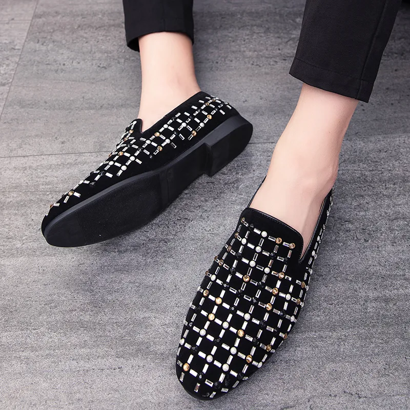 FTE Sukienka Buty Mężczyźni Włoski Mokasyny Rhinestone Skórzane buty Slip On Designer Włosy Stylista Nightclub Casual Zapatos de Hombre