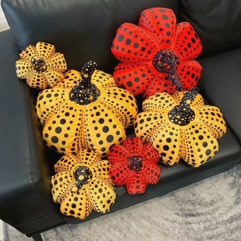 Wave Point Kürbisspielzeug Yayoi Kusama das Gleiche Wurfkissen Halloween Dekor Puppe Baby Kinderspielzeug Zuhause Sofa 220531