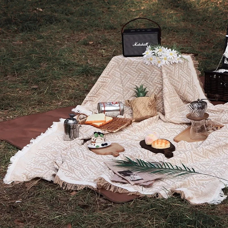 Вязание броска одеяло на открытом воздухе для пикника для пикника мягкие одеяла с диваном.