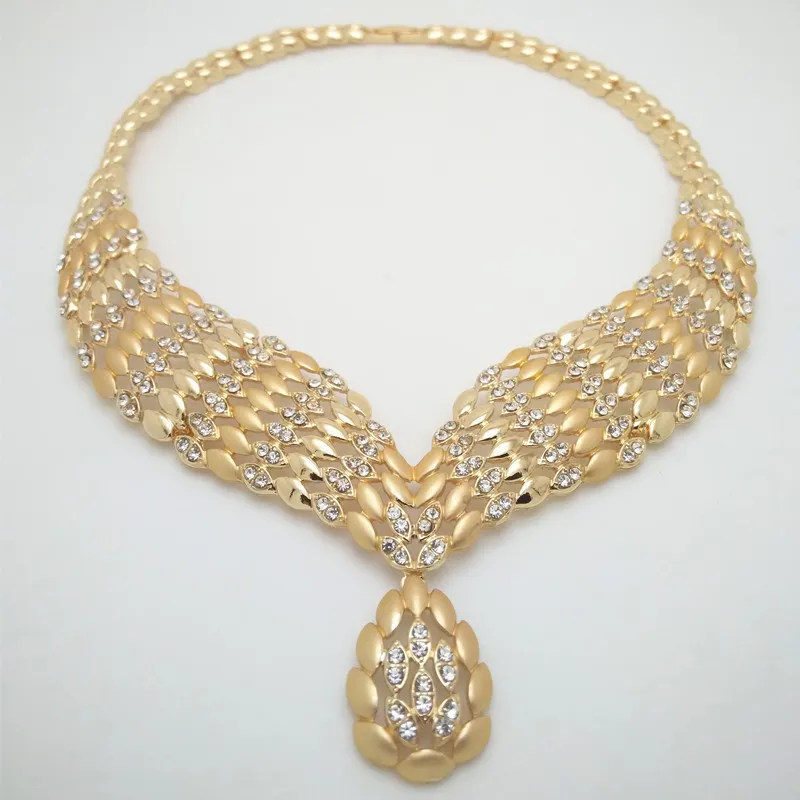 Kingdom MA Fashion African Dubai Gold Jewelry Women African Beads Set Nigerian Bridal Jewelry Set Wedding Accessories 220726