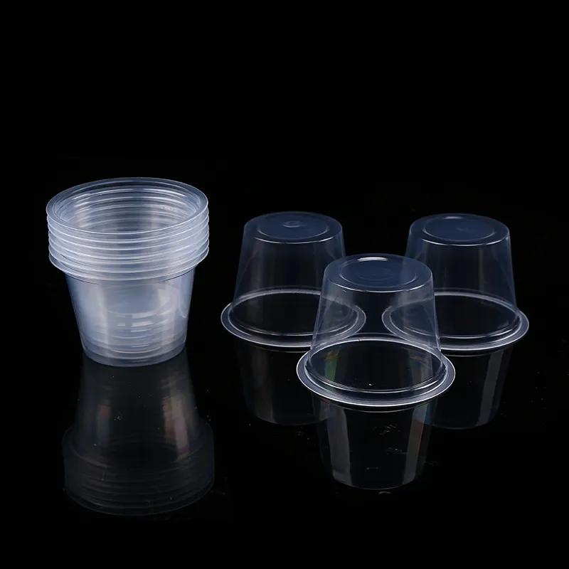 / set tasses de bougies jetables Contaignage en plastique de réolite Couettes de bougeoirs pour la décoration des accessoires de fête de mariage