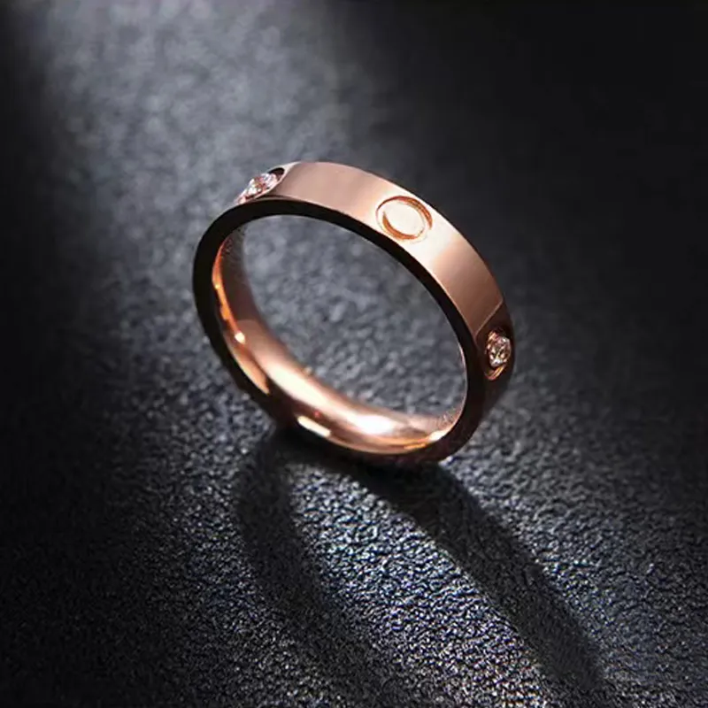 New Ladies Ring Designer Rose Gold Stainless Steel Luxury Crystal Jewelry Love Men Commitment Ring Gift Engagement Belt Box Wholes300z