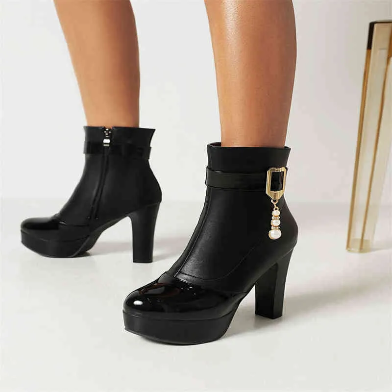 أحذية سوداء نساء منصة الكاحل الفاخرة الكريستال عالية الكعب القصيرة الإناث الإناث الخريف الشتاء السيدات أحذية كبيرة الحجم 45 220805