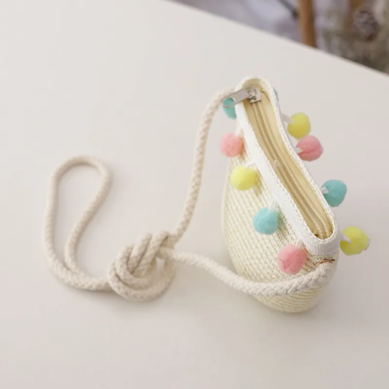 Handmade Summer Children Girls Bolsa de ombro Daisy Flower Straw Messenger Kids Keys Bolsa Coin Princess Mini Handbag 220630