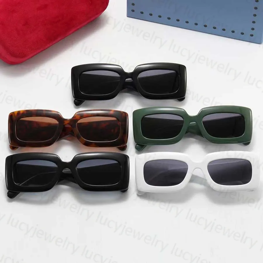 Lunettes de soleil de créateurs verres de soleil de plage d'été Fashion Retro Rectangle Cadre pour les lunettes manuelles 5 couleurs en option ADUMBRAL 2120