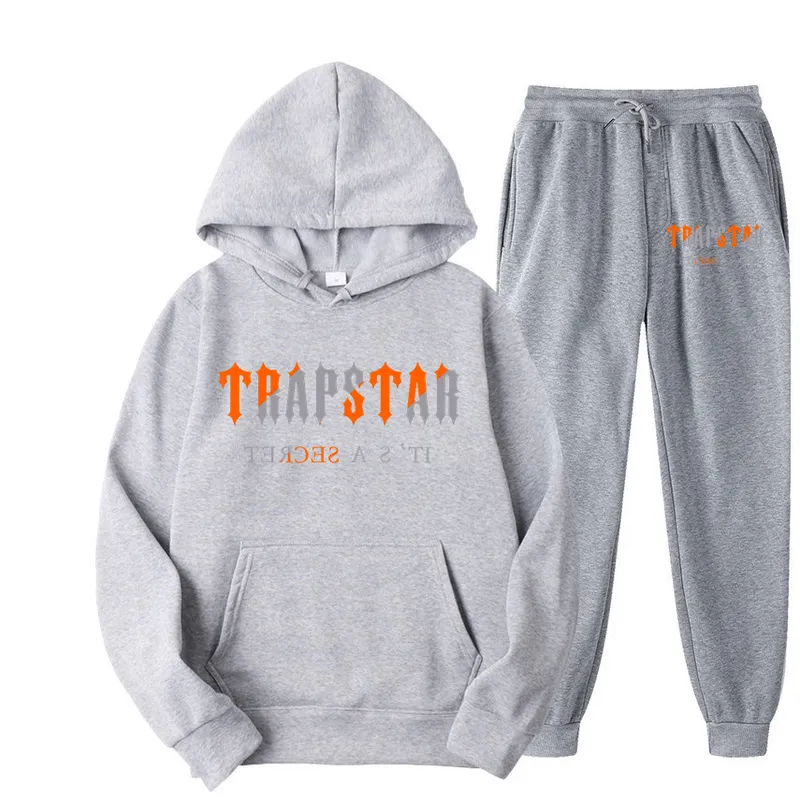 Autumn/Winter Brand Trapstar Tracksuit Men's Hoodie Sports Set Fashion Rainbow Plush Embrodery Fleece Sweatshirt Sweatpants 220602