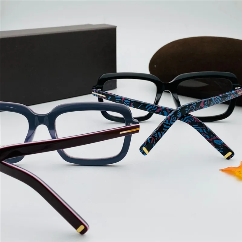 Optical Eyeglasses For Men Women Retro 5767 Style Anti-Blue Glasses Light Lens Plate Square Full Frame With Box