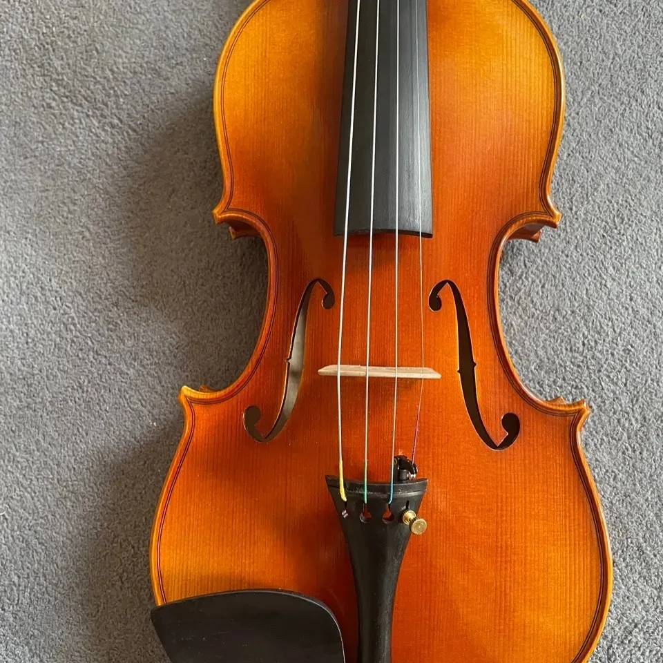 2022 neue stil professionelle reine handgemachte erwachsene fichte 4/4 violine primäre massivholz violine handgemachte violine