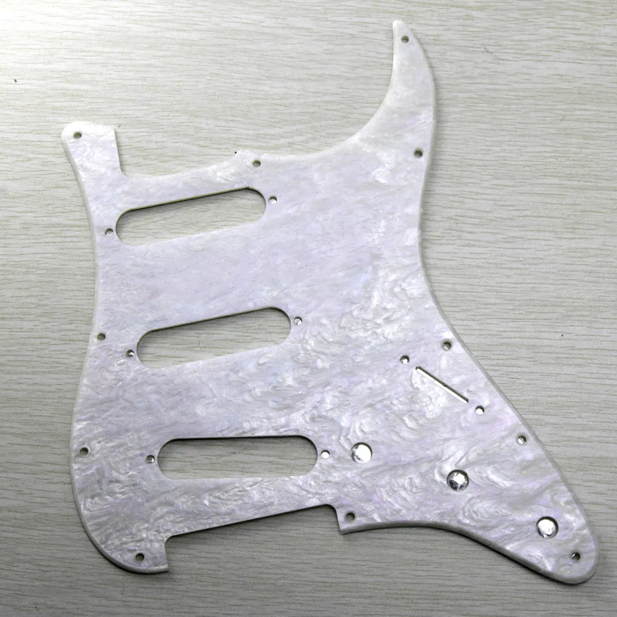 Placa SSS Pickguard Scratch de 11 furos 1 camada com parafusos para peças de guitarra elétrica, branco Abalone Shellfish Color