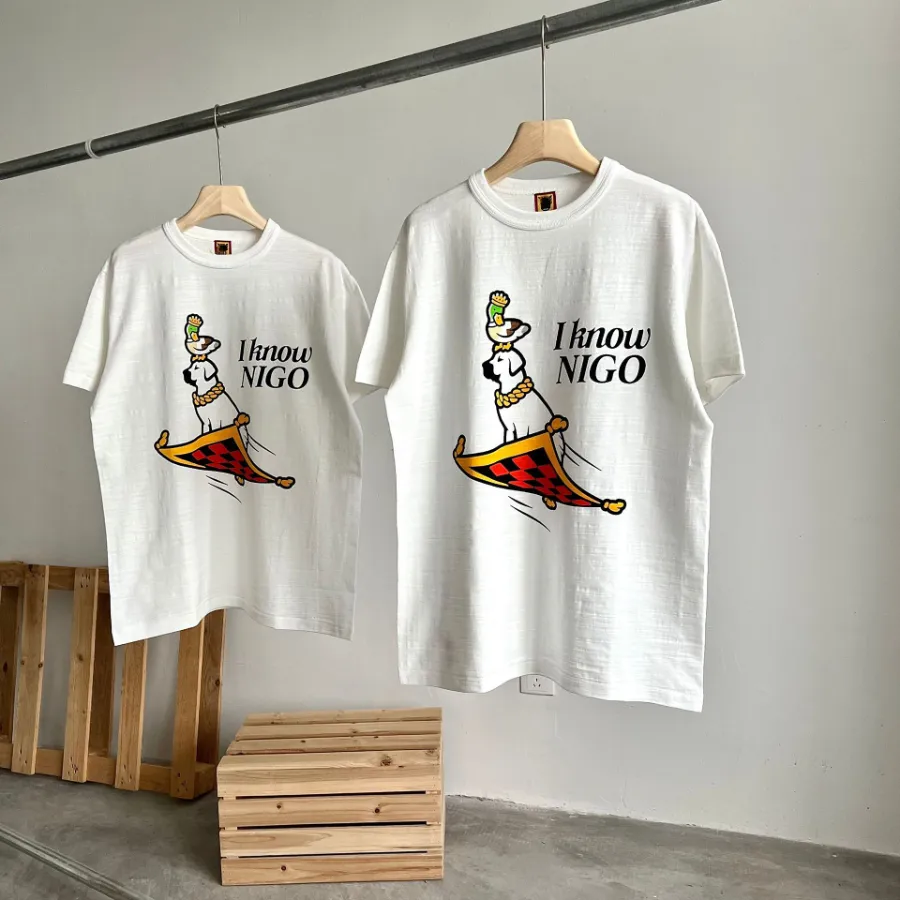 Japon tasarımcı tişörtler sevimli baskı uçan halı köpek beyaz pamuk kısa kollu üstler erkekler ve kadınlar için gevşek çift kazak tişört