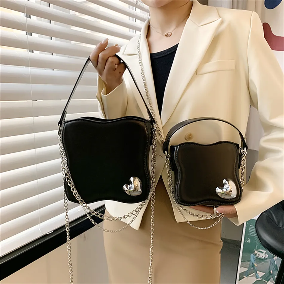 HBP 2022 Yaz Moda Küçük kadın Çanta PU Deri Tasarımcı Trend Zincir Omuz Crossbody Çanta Lüks Yepyeni Messenger Çanta