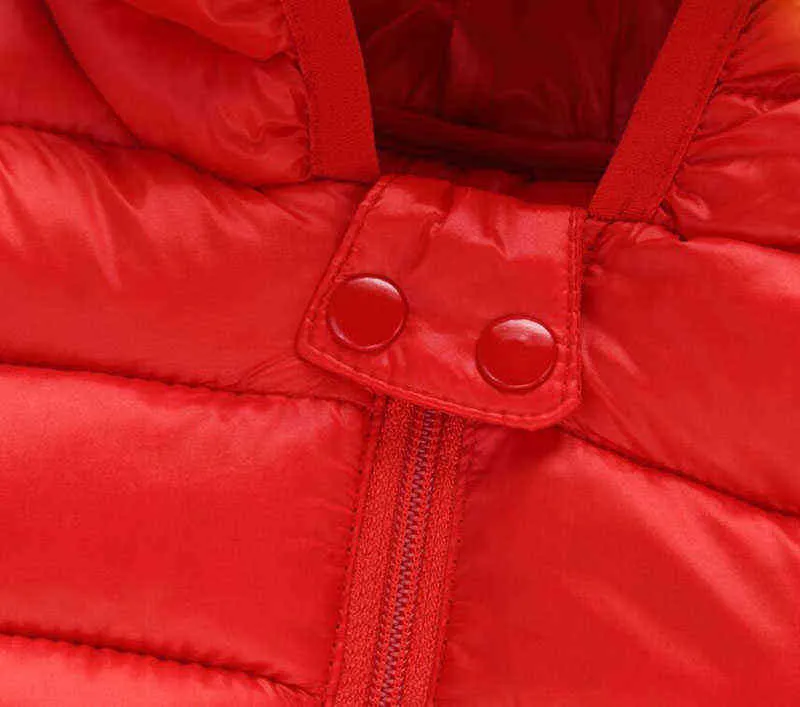 Мода Дети Хлопко -линии с карикатурной капюшоном для мальчиков девочки зимняя теплая куртка 2021 Новые мальчики девочки хлопок зимняя куртка j220718