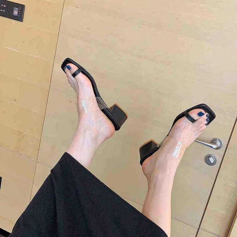 Tofflor Mode Kvinnor Klipp Toe Sommar Sandaler Slides Svart Vit Transparent Slip på Flat Mid Heels Casual Ladies Dress Shoes 220328