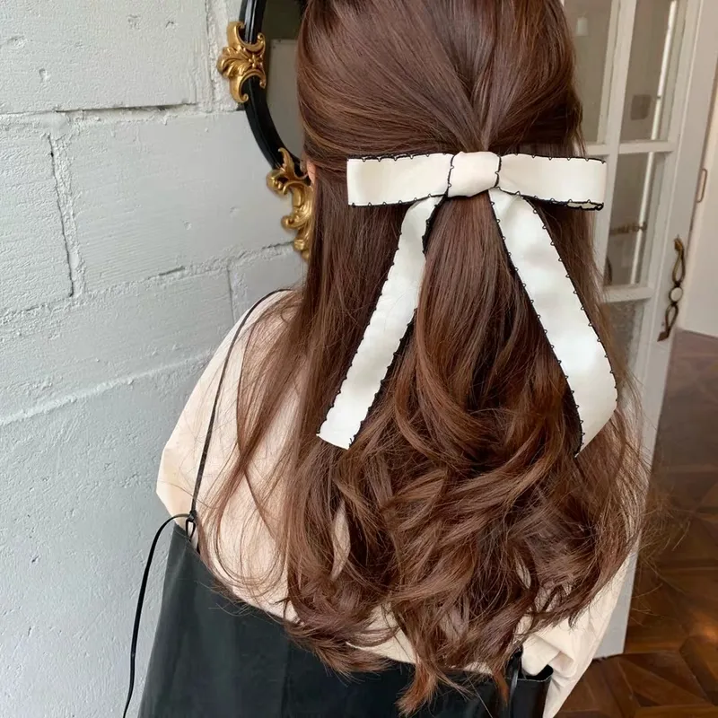 Vit söt koreansk solid Big Bow Hair Claw Clips Grips Clamps för flickor Kvinnor Hårtillbehör Hårnål Krabba Huvudband Huvudbonader 0615