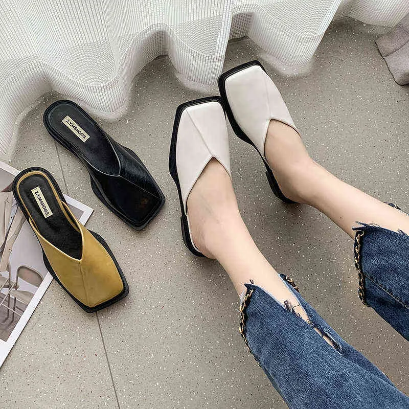 Elegant slip på mulor Vit Fashion Square Toe Sandaler Kvinnor Klädskor Spring Summer Flat Slippers Hot Pumps Party Soft 220519