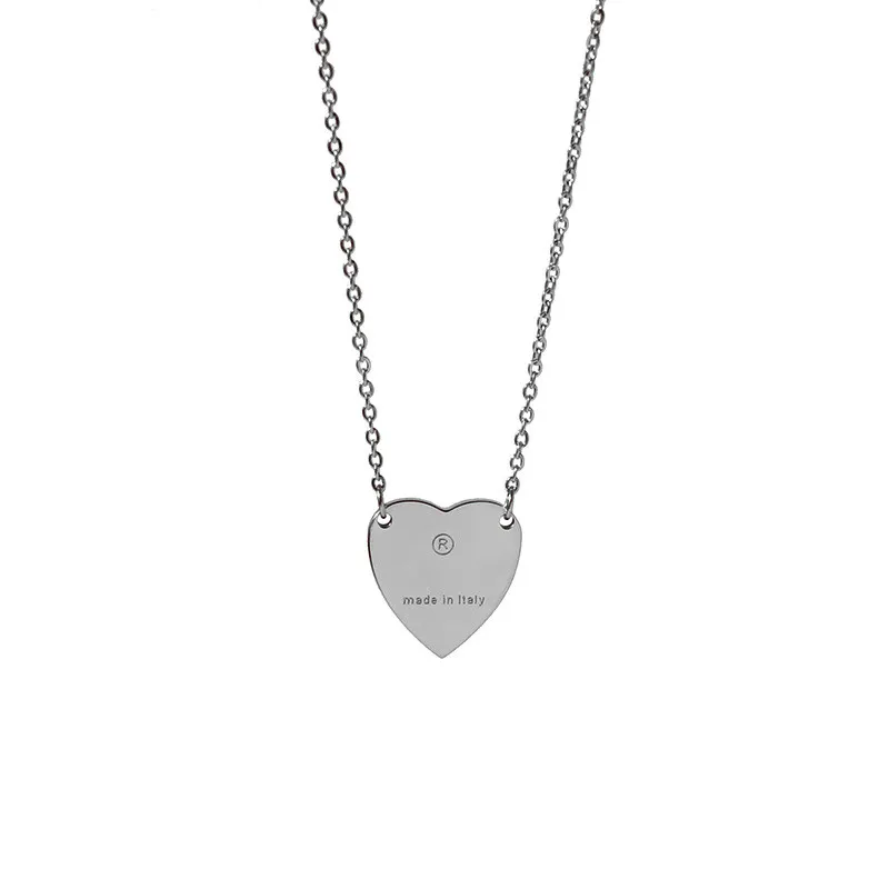 Collar de marca de lujo para mujer, colgante de corazón con letra G tallada de acero de titanio, diseño de diseñador, joyería Halter, regalo para el día de San Valentín 207d