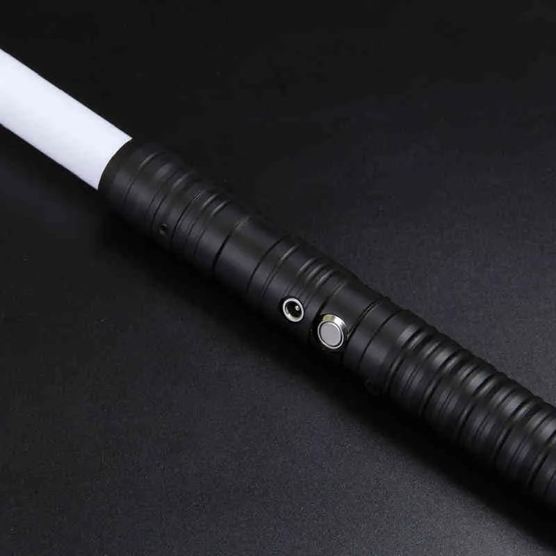 80cmミニライトビーRGB 7色変更メタルハンドルレーザーの刀の刀の重い決闘音は1つのライトセイバーコスプレステージ小道具G220414