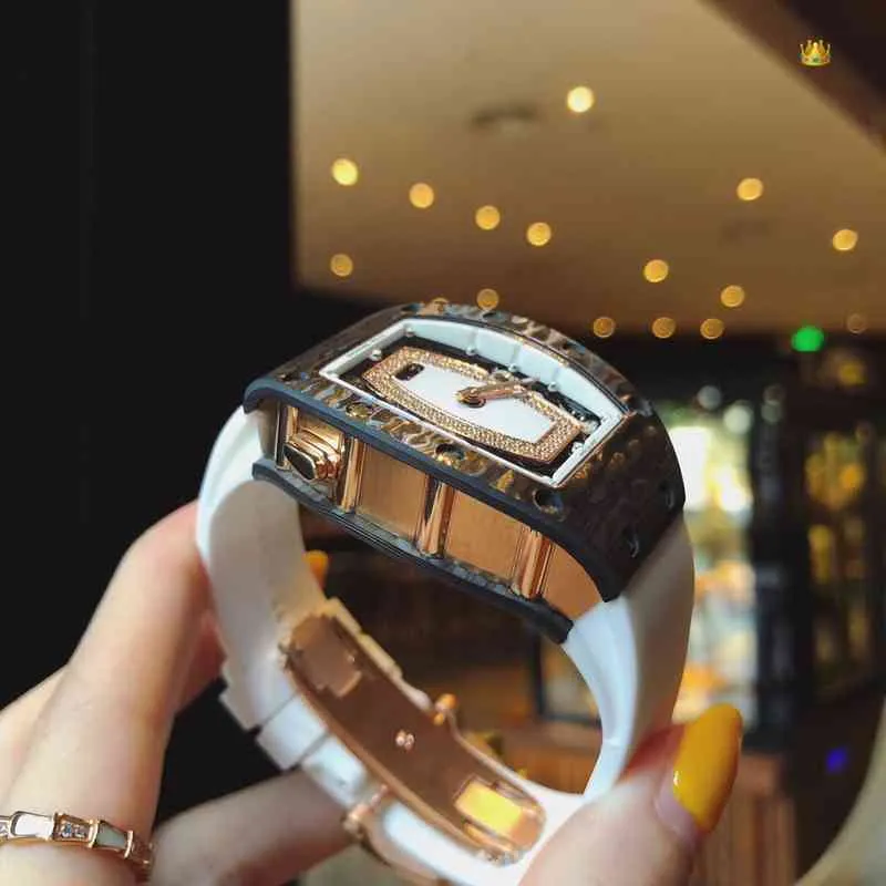 럭셔리 남성 기계식 시계 Richa Milles RM037 완전 자동 운동 사파이어 거울 고무 감시 대역 남성 브랜드 손목 시계 시계