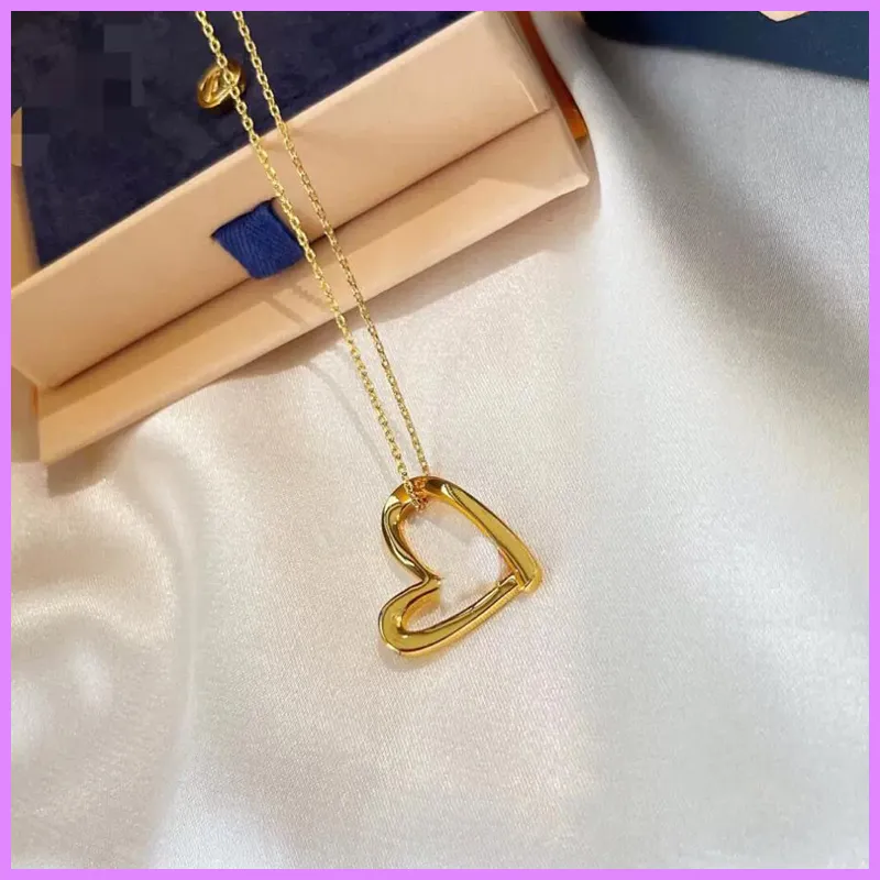 Luxury Necklace Designer Jewelry New Bracelet Brand Heart-shaped Earrings For Womens Fashion Brands Necklaces Bracelets With Box G224211F